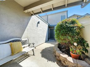 727 Sandpiper Cmn, Livermore CA 94551