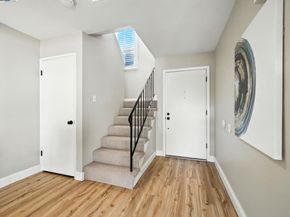 727 Sandpiper Cmn, Livermore CA 94551