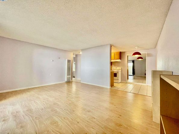 2077 Washington Ave 114, San Leandro CA 94577