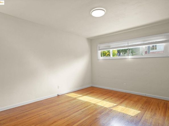 829 Vermont St, Oakland CA 94610