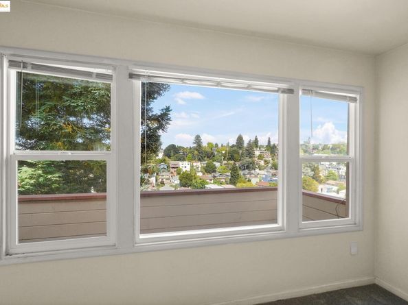 829 Vermont St, Oakland CA 94610