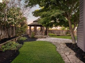 2708 Carmen Ct, Pinole CA 94564