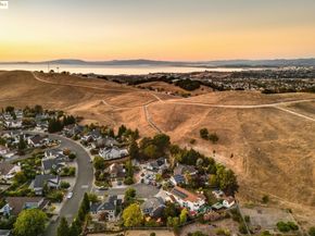 2708 Carmen Ct, Pinole CA 94564