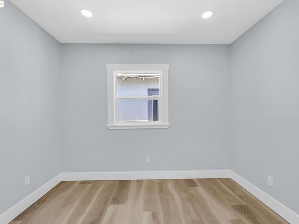 2427 67th Ave, Oakland CA 94605
