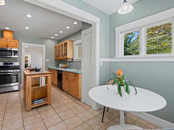 1081 Keith Ave, Berkeley CA 94708