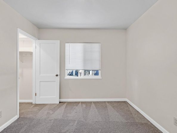 3414 Pine St, Castro Valley CA 94546