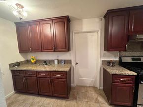 2326 Maywood Ave, Oakland CA 94605