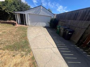 2326 Maywood Ave, Oakland CA 94605