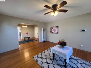 2326 Maywood Ave, Oakland CA 94605