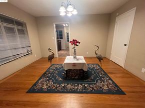 2326 Maywood Ave, Oakland CA 94605