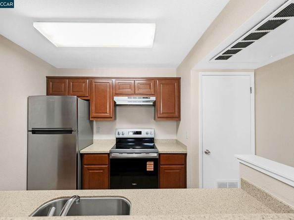 130 Reflections Dr 12, San Ramon CA 94583
