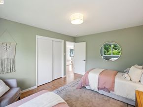1989 Oakview Dr, Oakland CA 94602