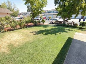 1865 Premier Pl, Concord CA 94520