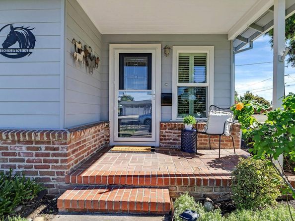 1815 Pine St, Livermore CA 94551