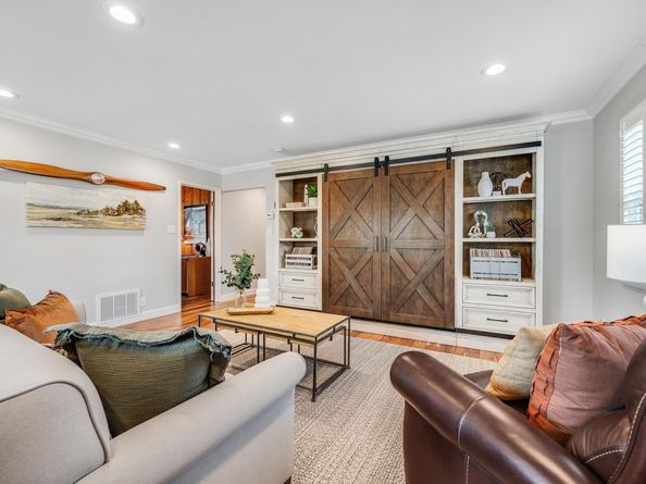 1815 Pine St, Livermore CA 94551