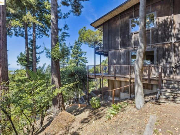5 Maybeck Twin Dr, Berkeley CA 94708