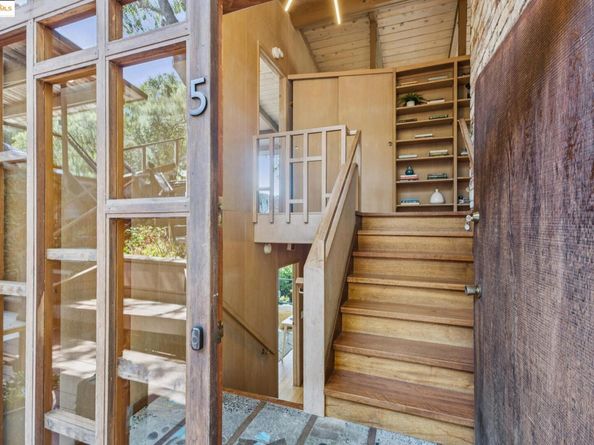 5 Maybeck Twin Dr, Berkeley CA 94708