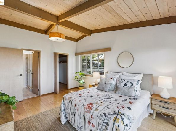 5 Maybeck Twin Dr, Berkeley CA 94708