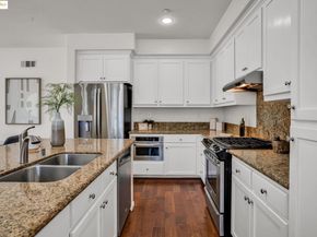 1623 Fortmann Way, Alameda CA 94501