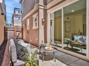 1623 Fortmann Way, Alameda CA 94501