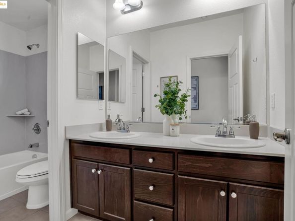 1623 Fortmann Way, Alameda CA 94501