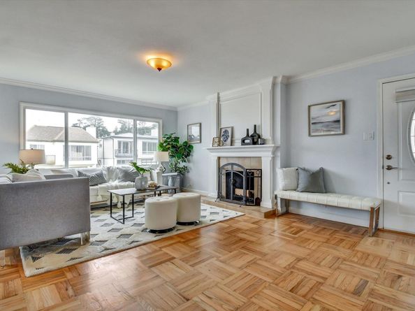 153 Morningside Dr, Daly City CA 94015