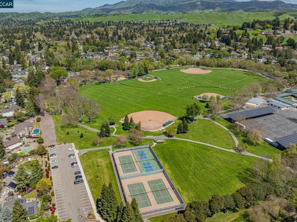 1394 Van Patten Dr, Danville CA 94526