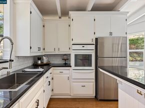 1530 Reliez Valley Rd, Lafayette CA 94549