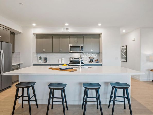 500 Somi Ct. 209, Hayward CA 94544