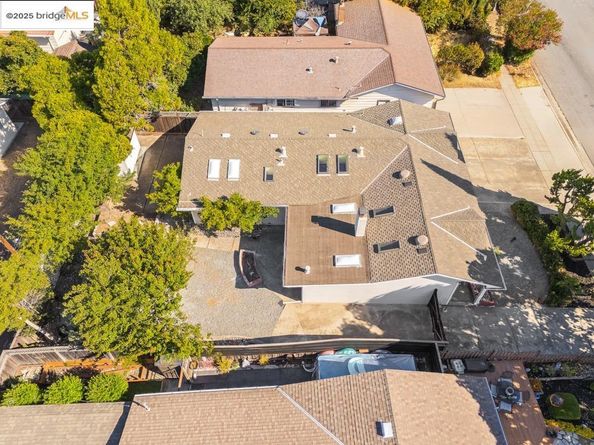 2075 Lakewood Dr, San Jose CA 95132