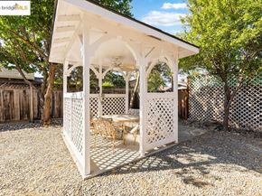 2075 Lakewood Dr, San Jose CA 95132