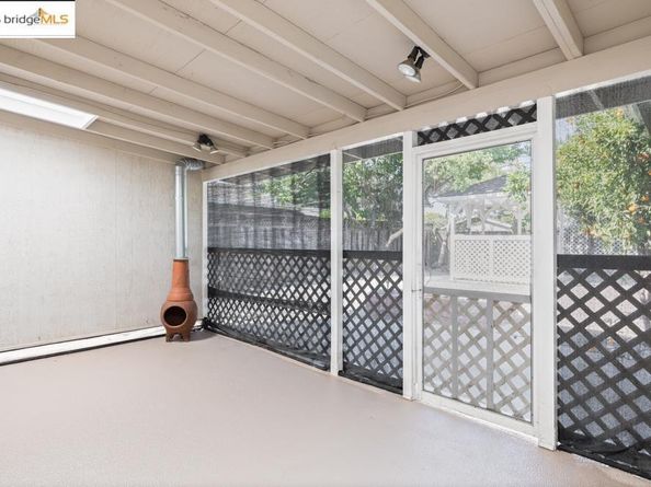 2075 Lakewood Dr, San Jose CA 95132