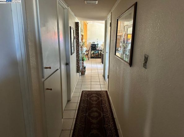 208 Appian Way, Union City CA 94587
