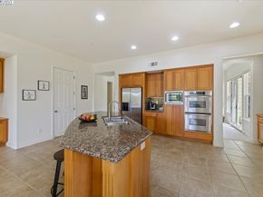 3043 Picholine Dr, Livermore CA 94550