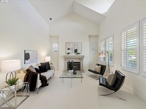 3043 Picholine Dr, Livermore CA 94550