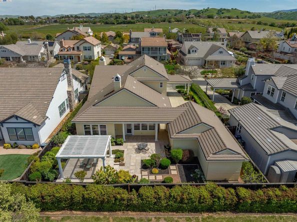 3043 Picholine Dr, Livermore CA 94550