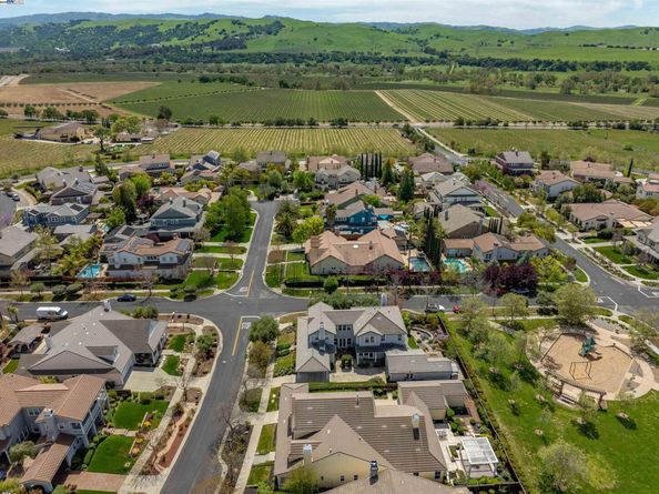 3043 Picholine Dr, Livermore CA 94550