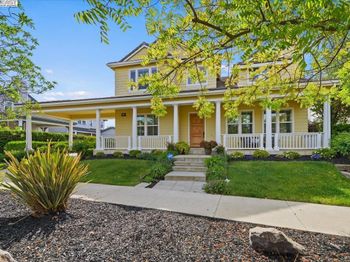 3043 Picholine Dr