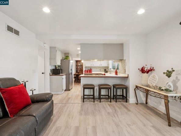 3718 Northpark Ct, Concord CA 94519