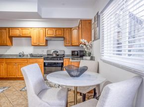 3086 Capp St, Oakland CA 94602
