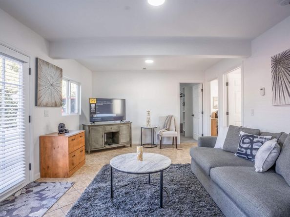 3086 Capp St, Oakland CA 94602