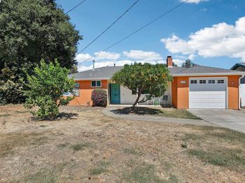 37709 Arlene Court