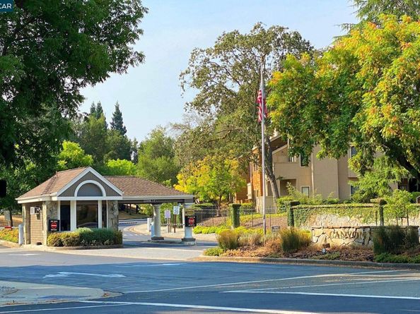 273 S Overlook Dr, San Ramon CA 94582