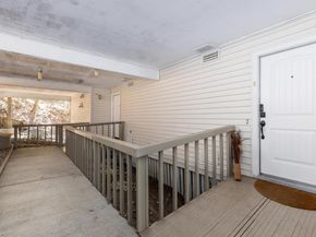 118 Ascot Ct E, Moraga CA 94556