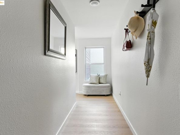 555 10th Street 201, Oakland CA 94607