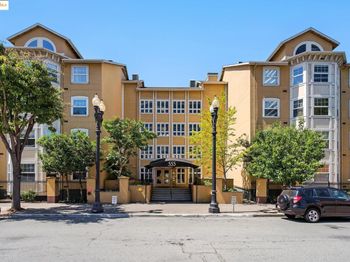 555 10th Street