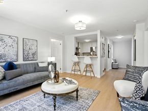 555 10th Street 201, Oakland CA 94607