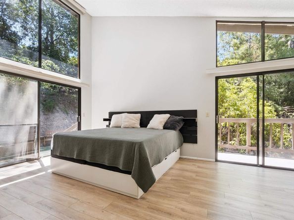 3065 Paddington Rd, Glendale CA 91206