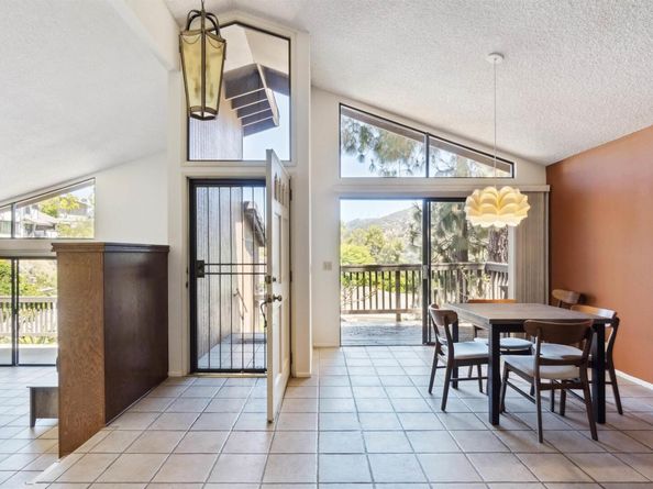 3065 Paddington Rd, Glendale CA 91206
