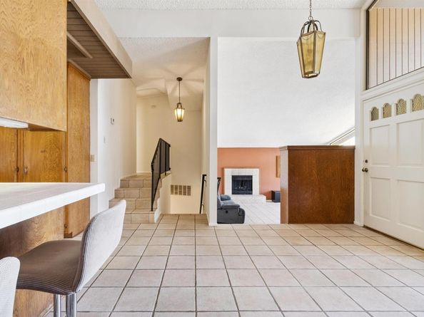 3065 Paddington Rd, Glendale CA 91206